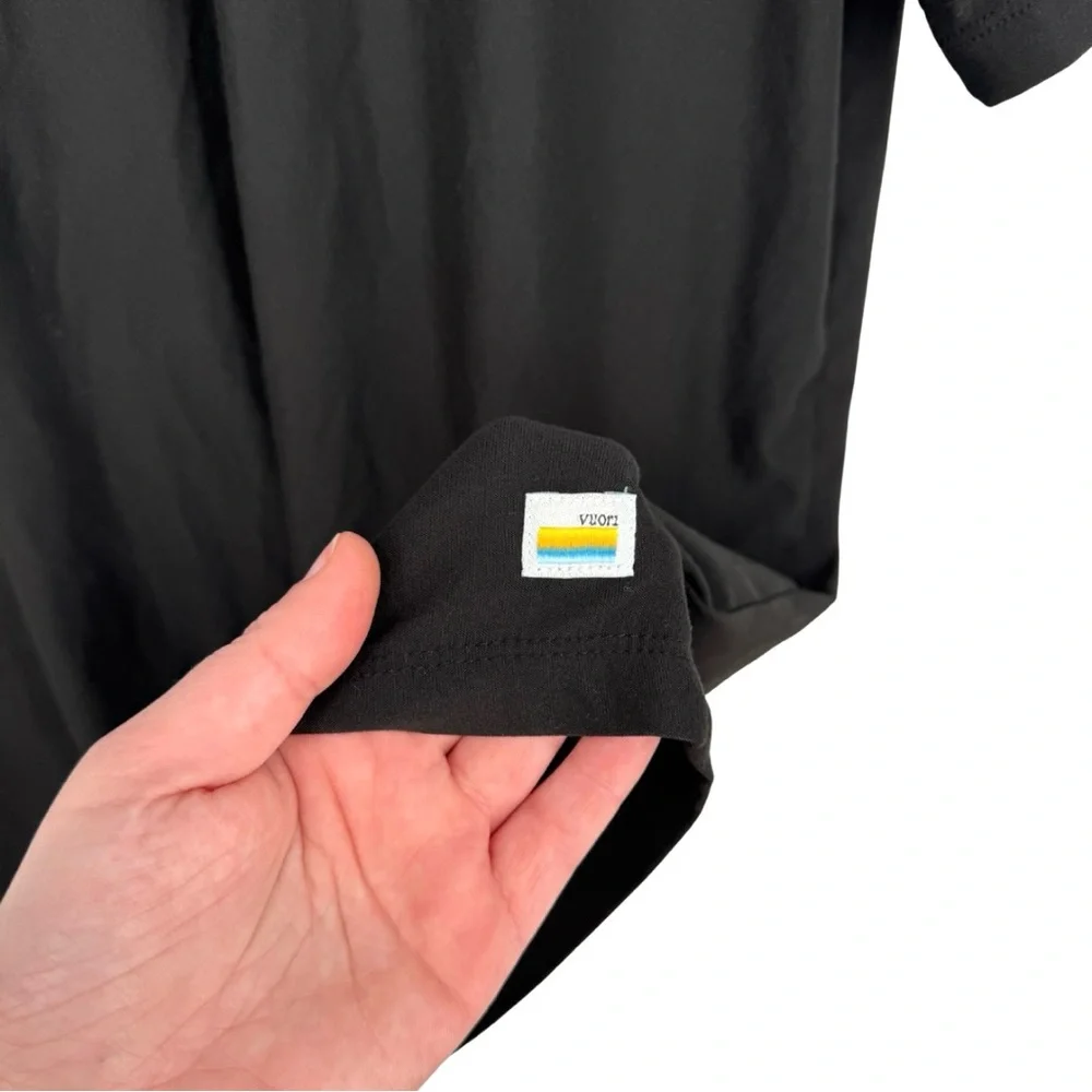 Vuori Strato Tech‎ Performance Knit Polo Black Medium Golf Athleisure Casual - Picture 6 of 9